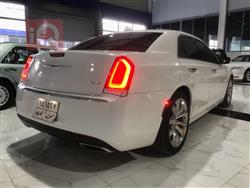 کرایسلەر 300